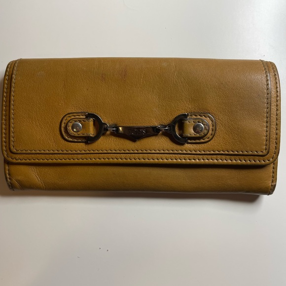 Tod’s Vintage wallet - Picture 1 of 3